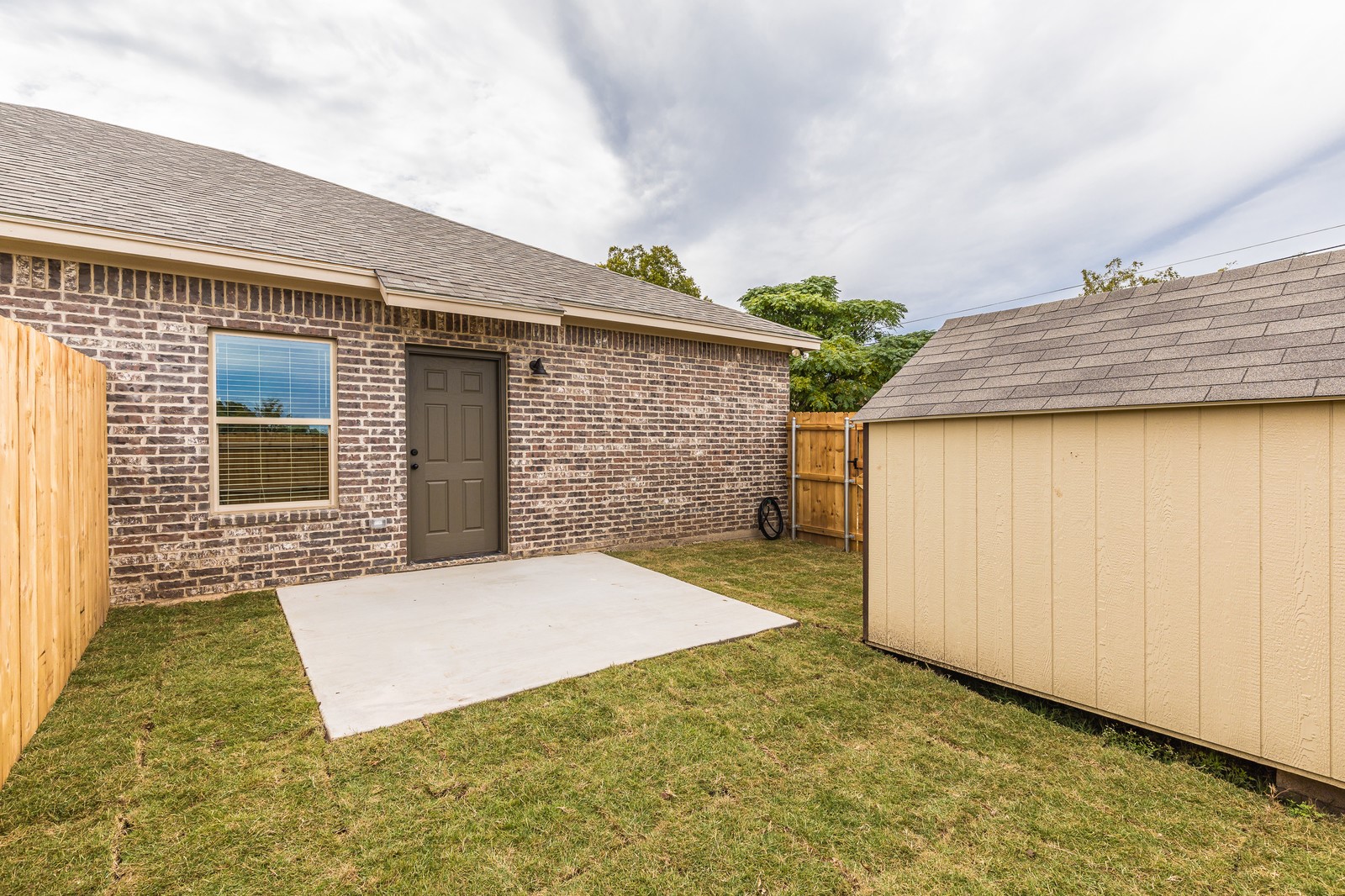 602 Washington Street Mcgregor TX 76657