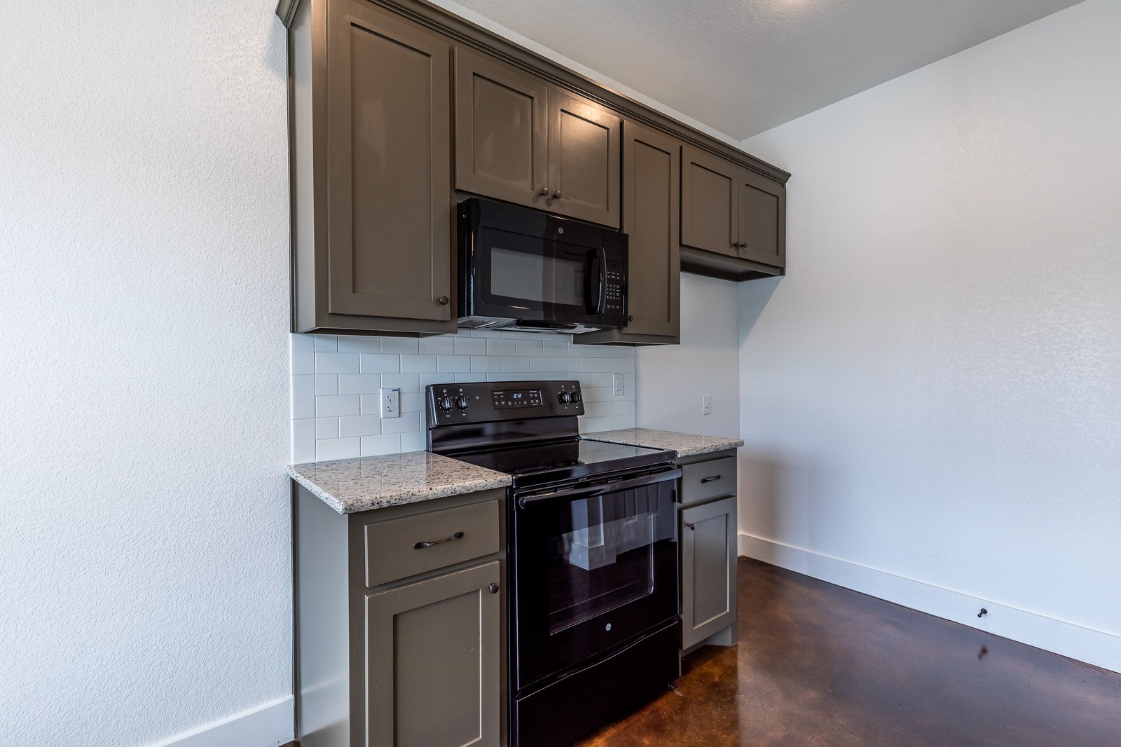 602 Washington Street Mcgregor TX 76657