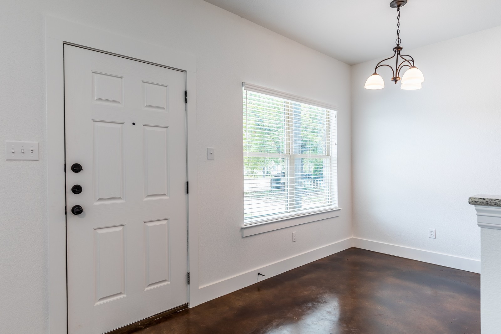 602 Washington Street Mcgregor TX 76657