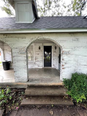2215-2217 Columbus Avenue Waco TX 76701