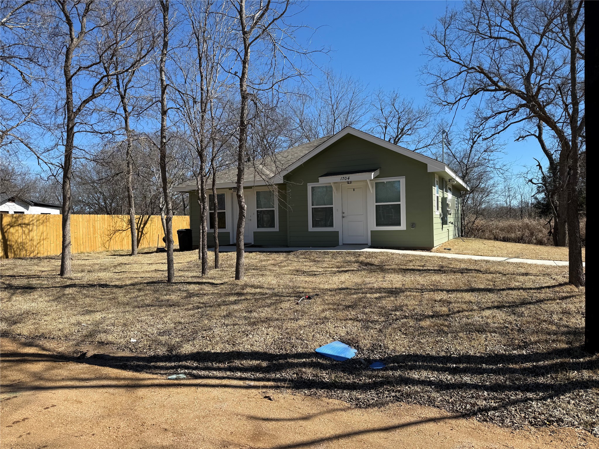 1704 E 3rd Street Lampasas TX 76550