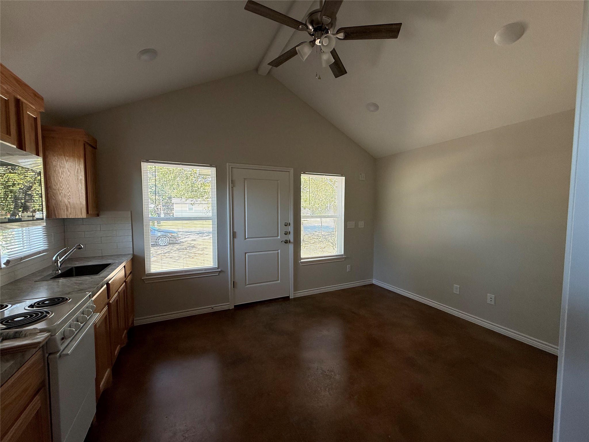 1704 E 3rd Street Lampasas TX 76550