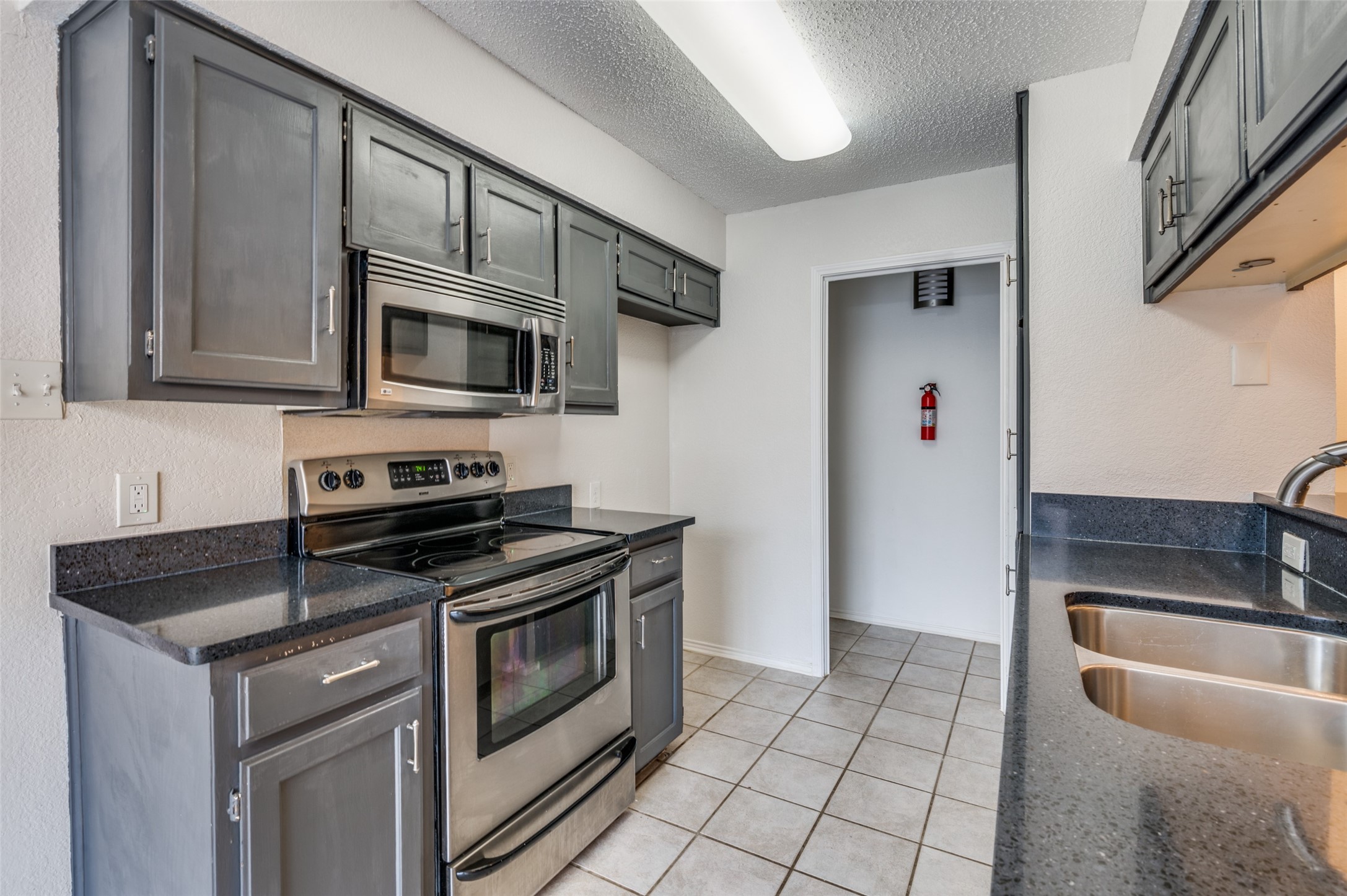 6913 Sierra Drive North Richland Hills TX 76180