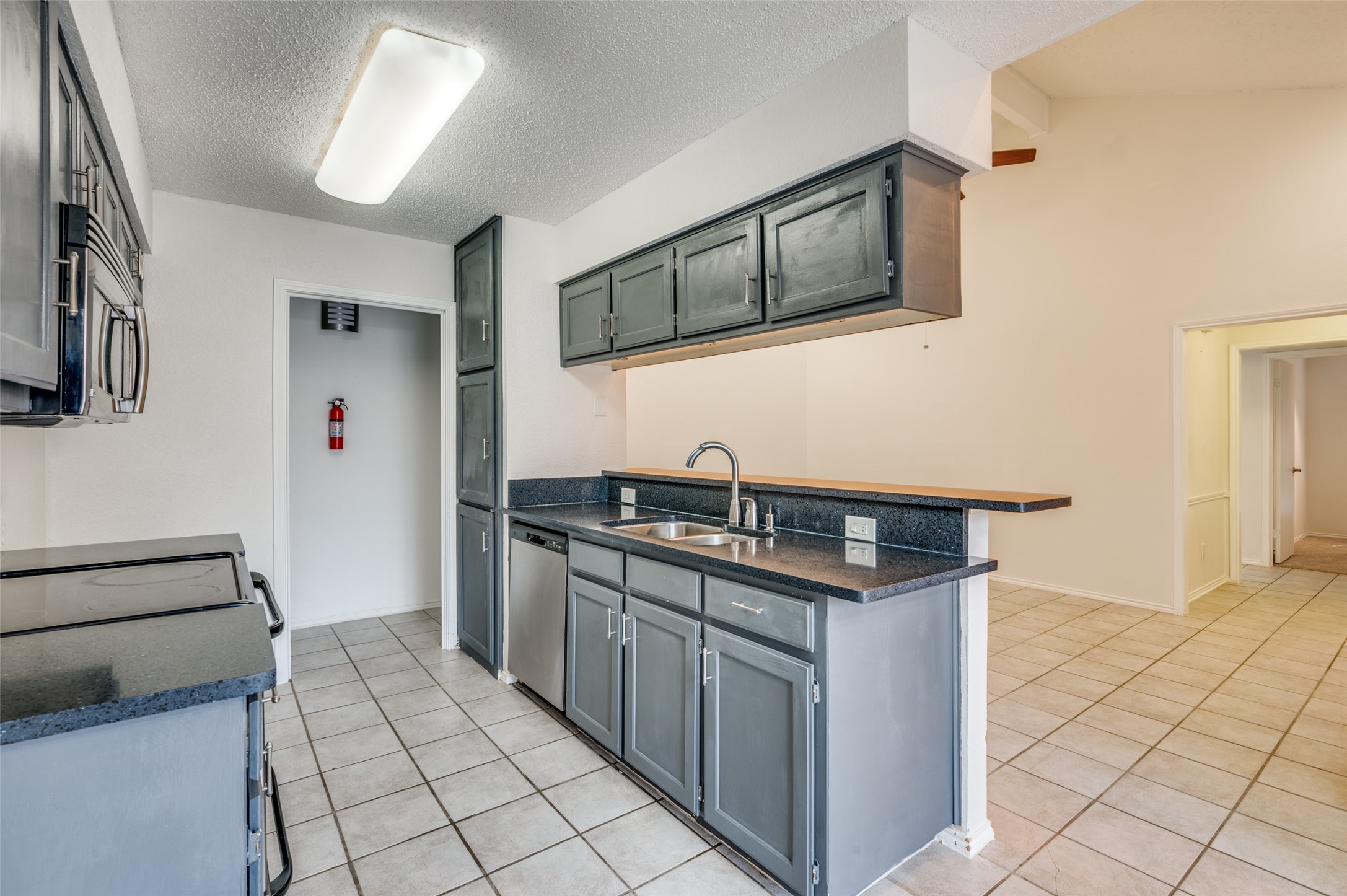 6913 Sierra Drive North Richland Hills TX 76180