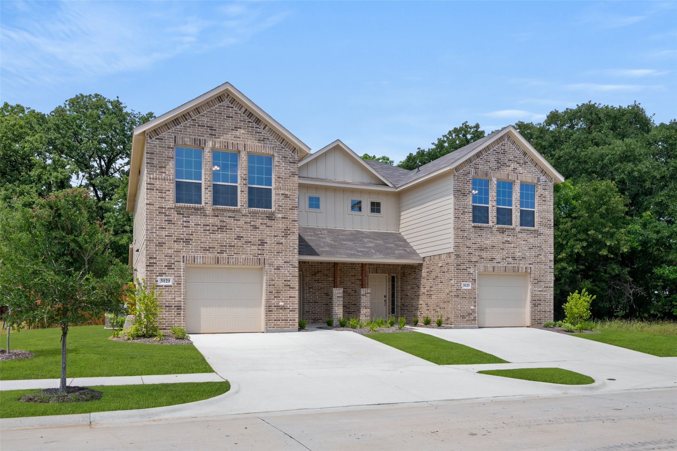 3121-3123 Long Rope Lane Denton TX 76205