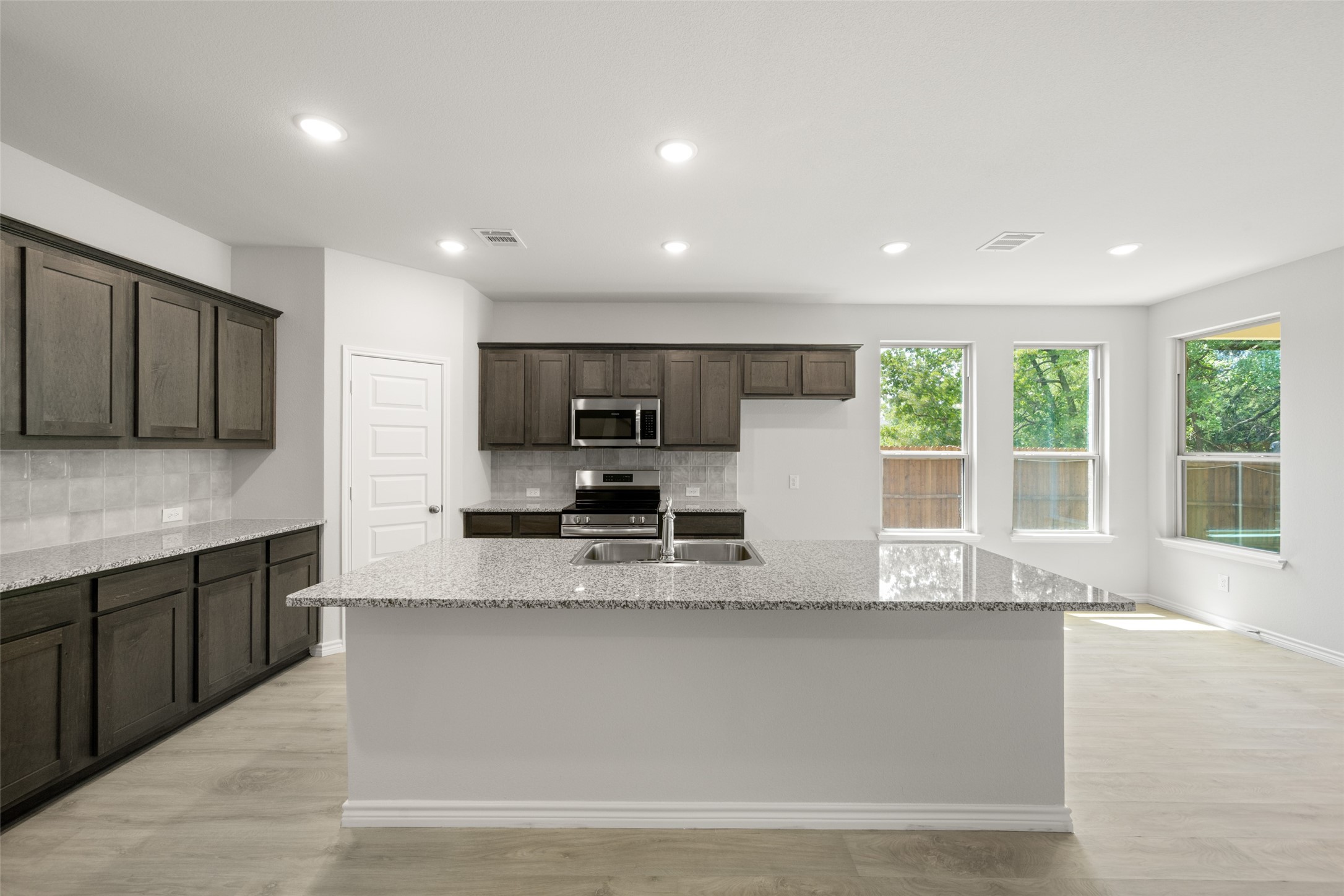 3121-3123 Long Rope Lane Denton TX 76205