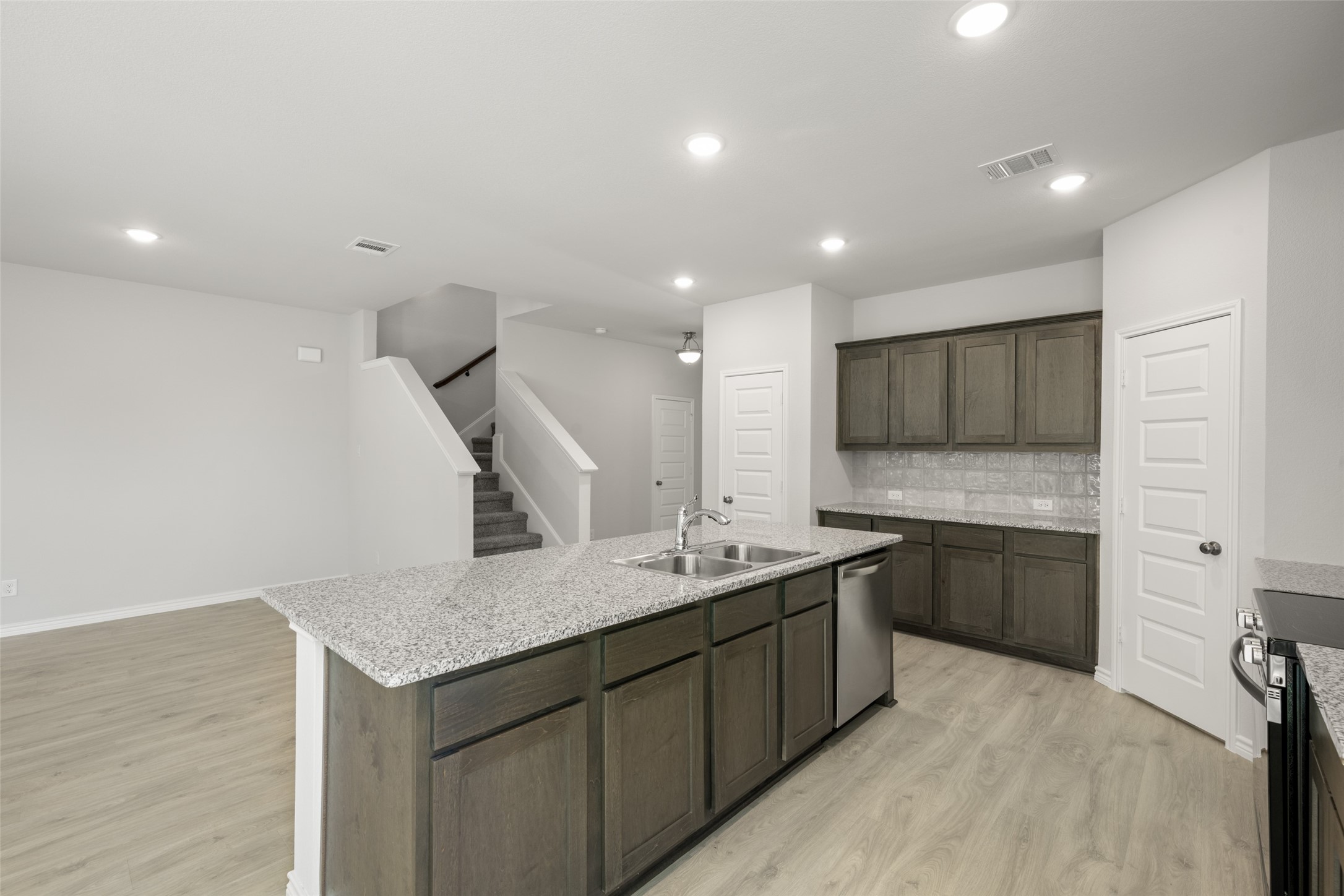 3121-3123 Long Rope Lane Denton TX 76205