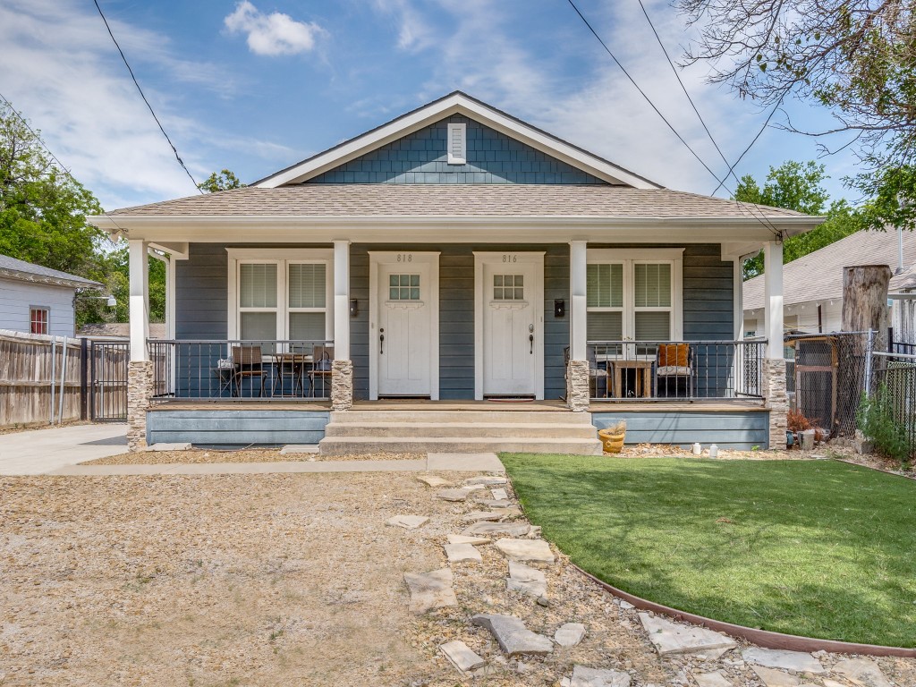 818 N Beckley Avenue Dallas TX 75203