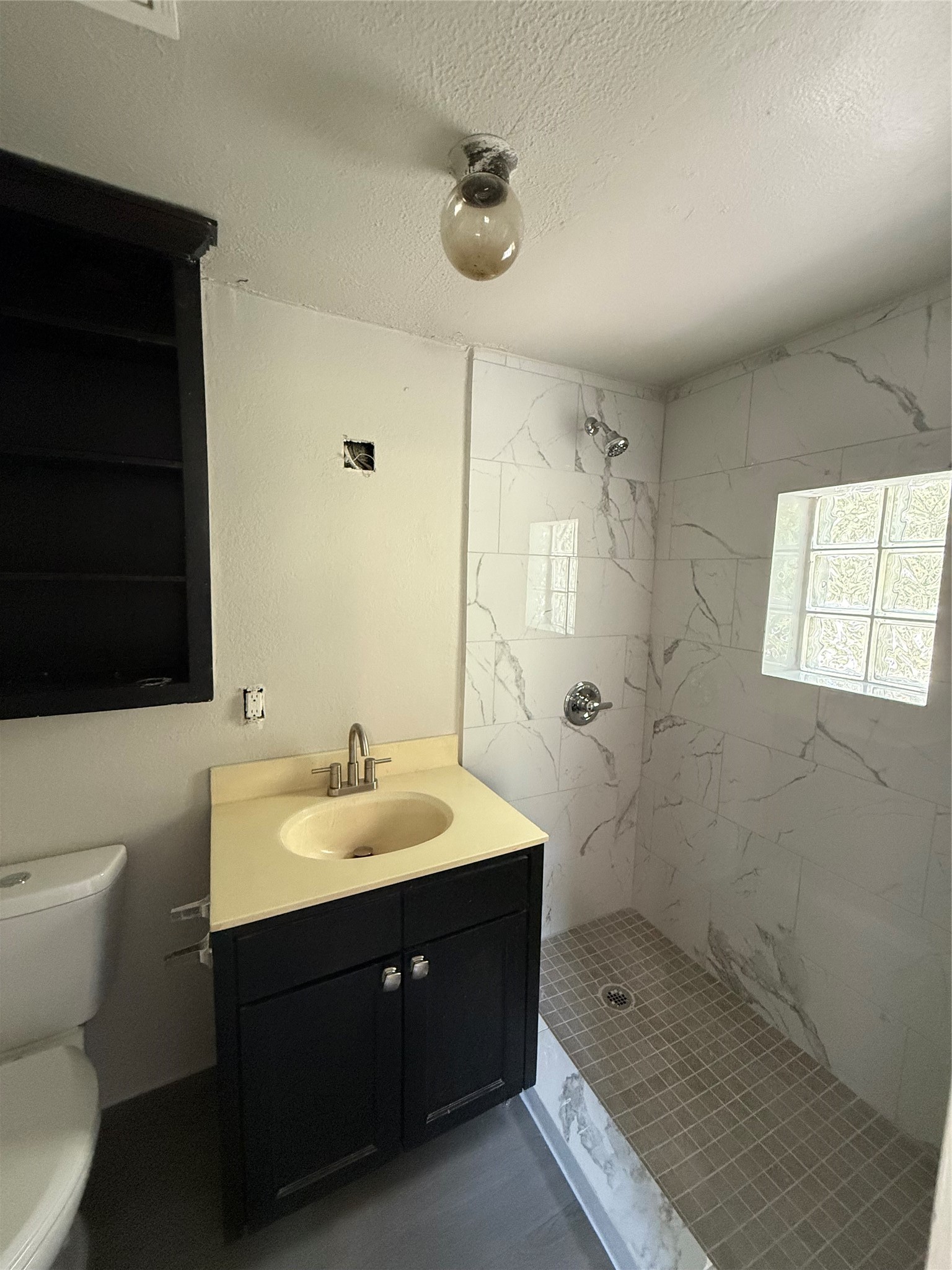4812 Barbara Road River Oaks TX 76114