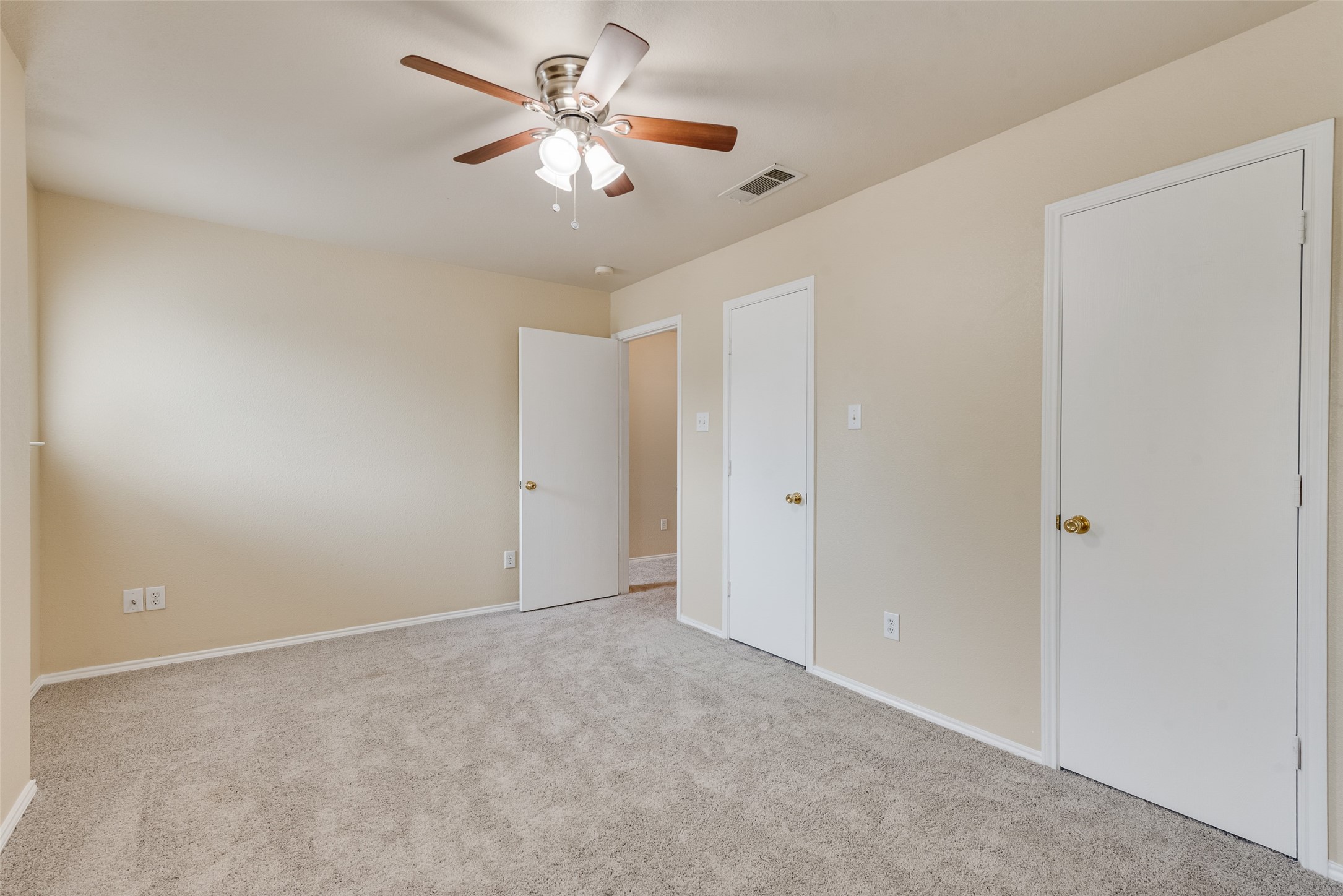 1233 & 1237 Village Garden Drive Azle TX 76020