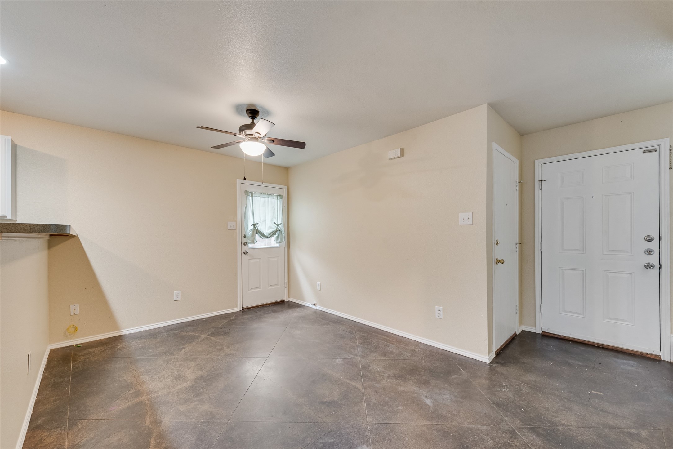 1233 & 1237 Village Garden Drive Azle TX 76020