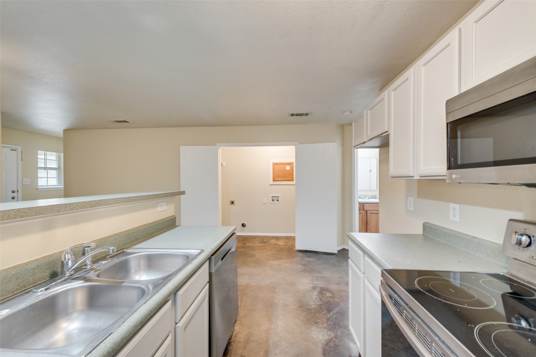 1233 & 1237 Village Garden Drive Azle TX 76020