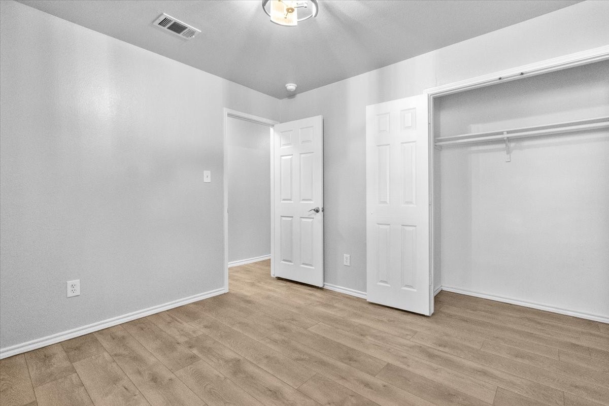 1922 Saint Louis Avenue Fort Worth TX 76110