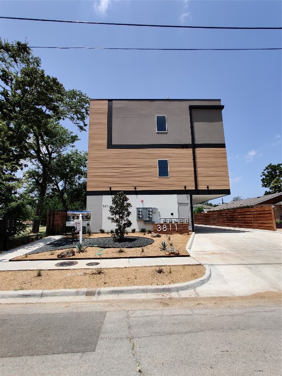 3811 Munger Avenue Dallas TX 75204