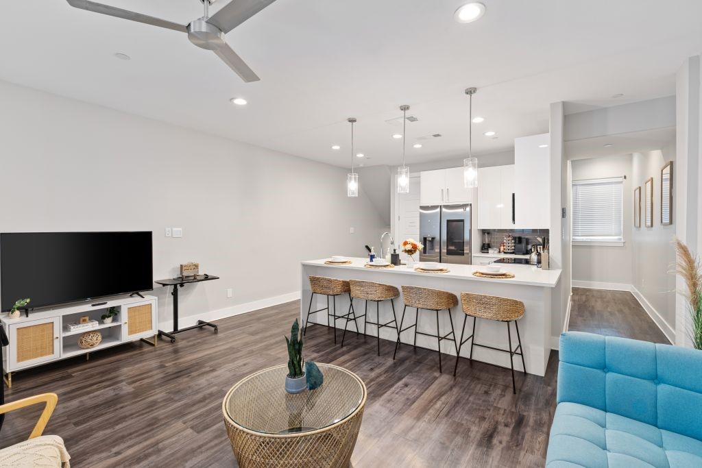1120 Galveston Avenue Fort Worth TX 76104