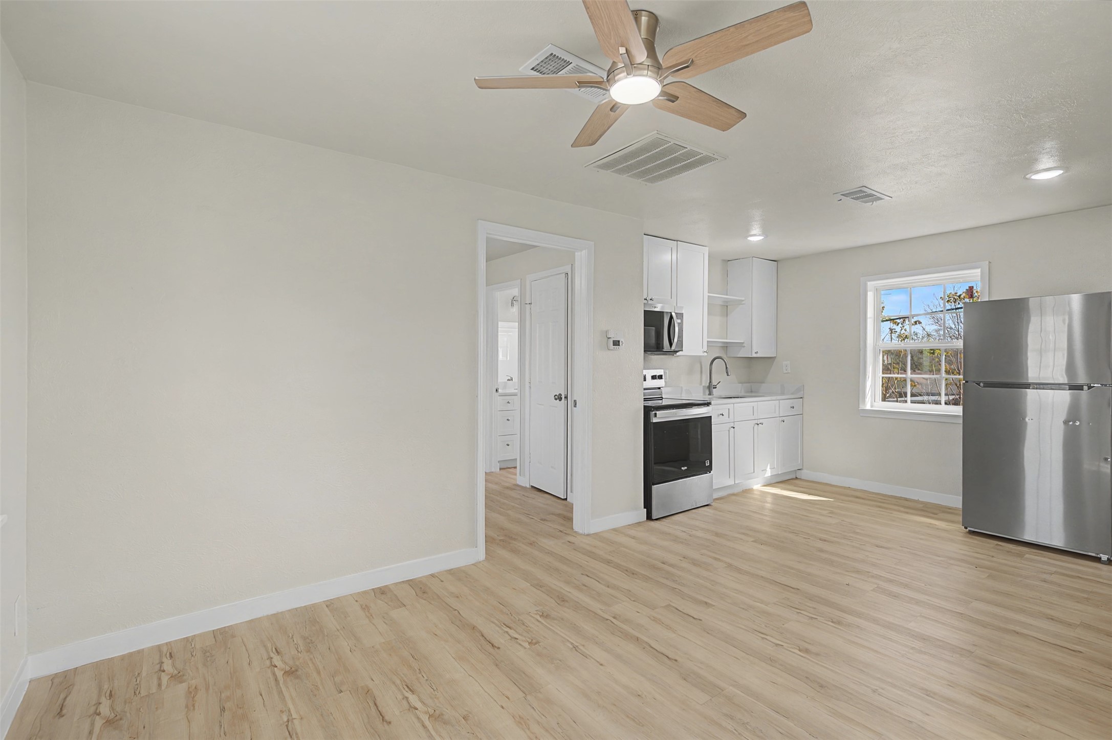 9021 White Settlement Road White Settlement TX 76108