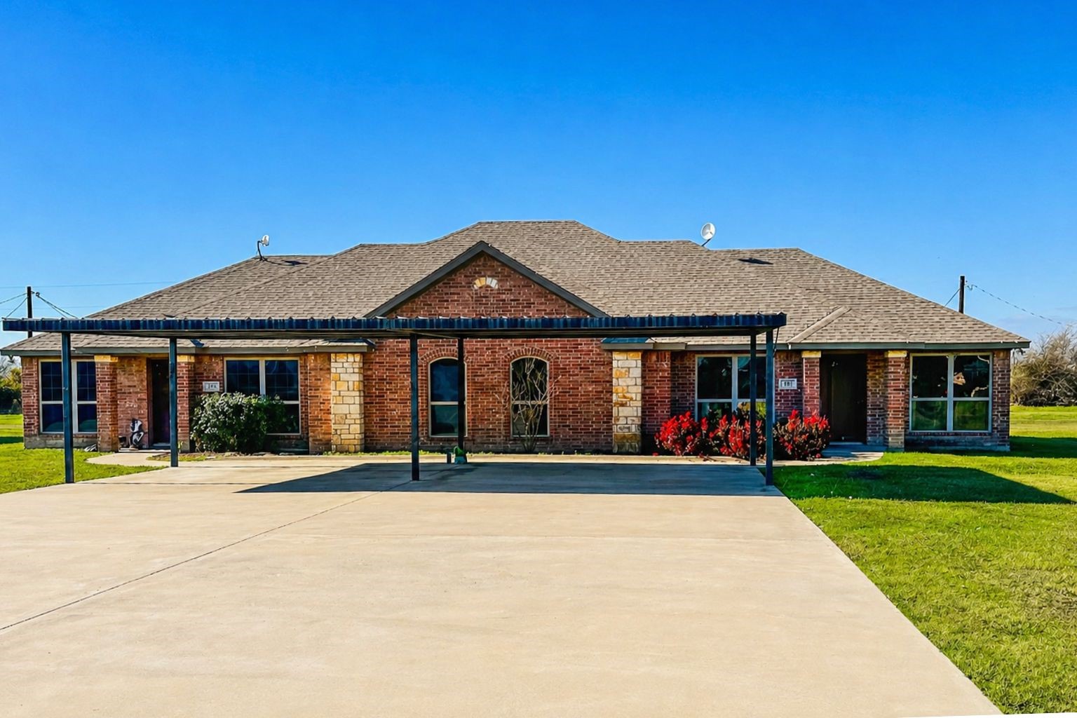 171-187 Gibson Lane Weatherford TX 76088