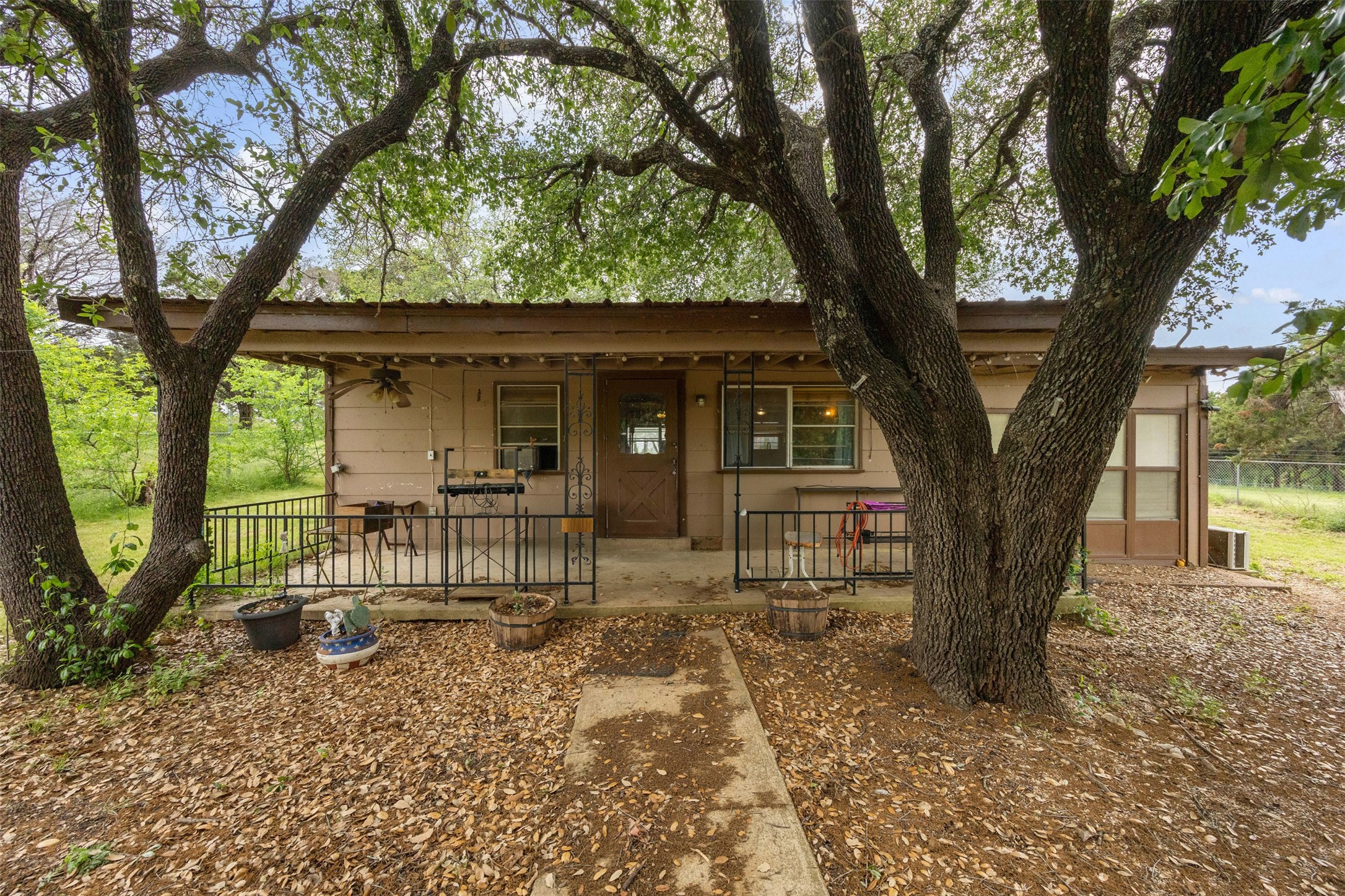 000 Linda Lee Crossing Whitney TX 76692