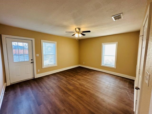 1423 E Elm Street Tyler TX 75702