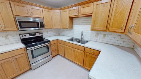 2413 N Lockhart Street Sherman TX 75092