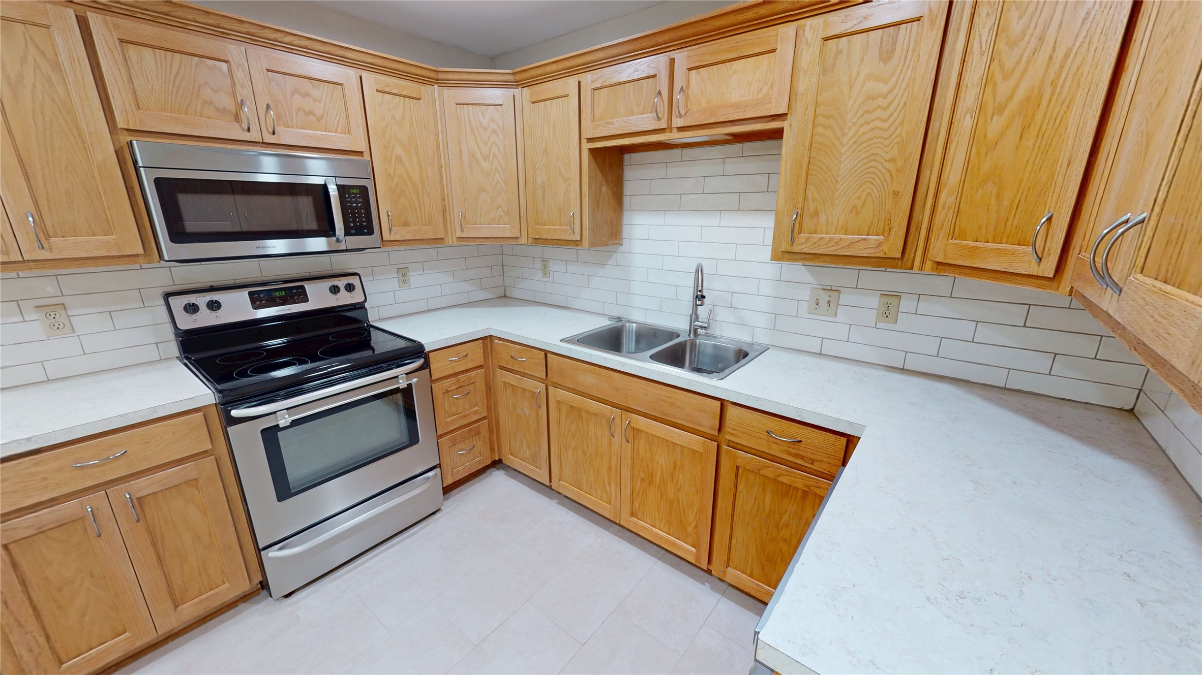 2413 N Lockhart Street Sherman TX 75092