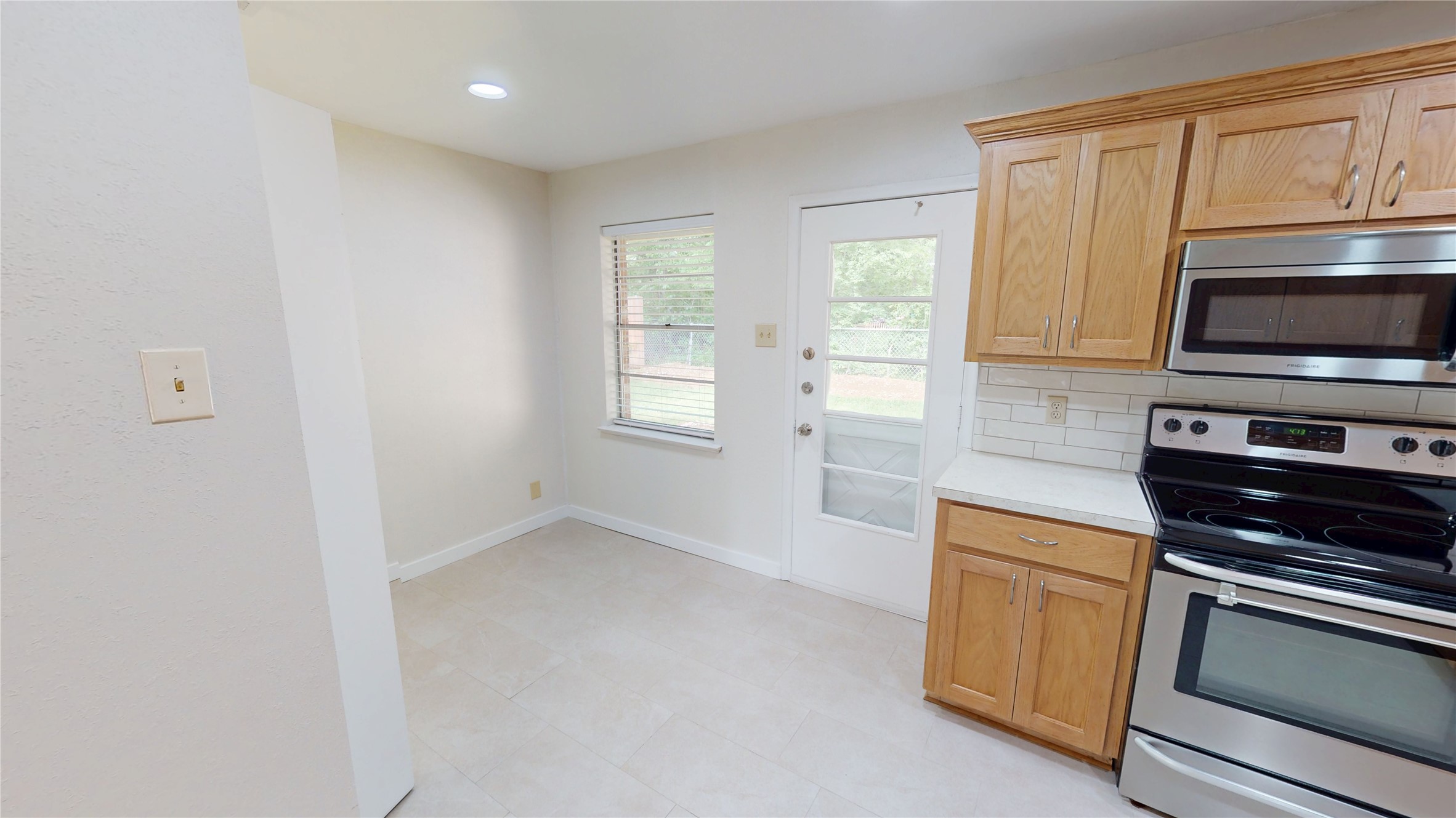 2413 N Lockhart Street Sherman TX 75092