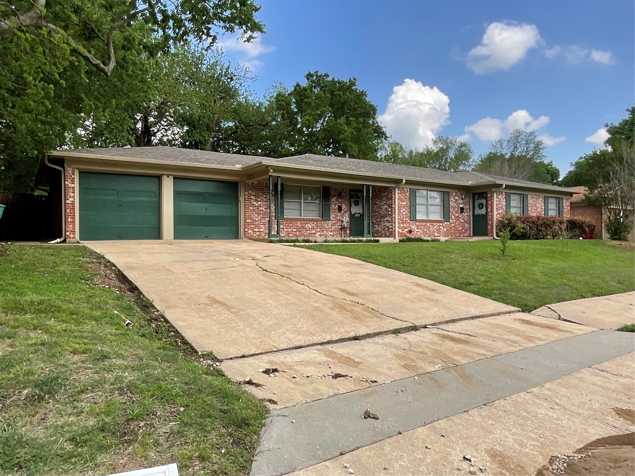 2413 N Lockhart Street Sherman TX 75092