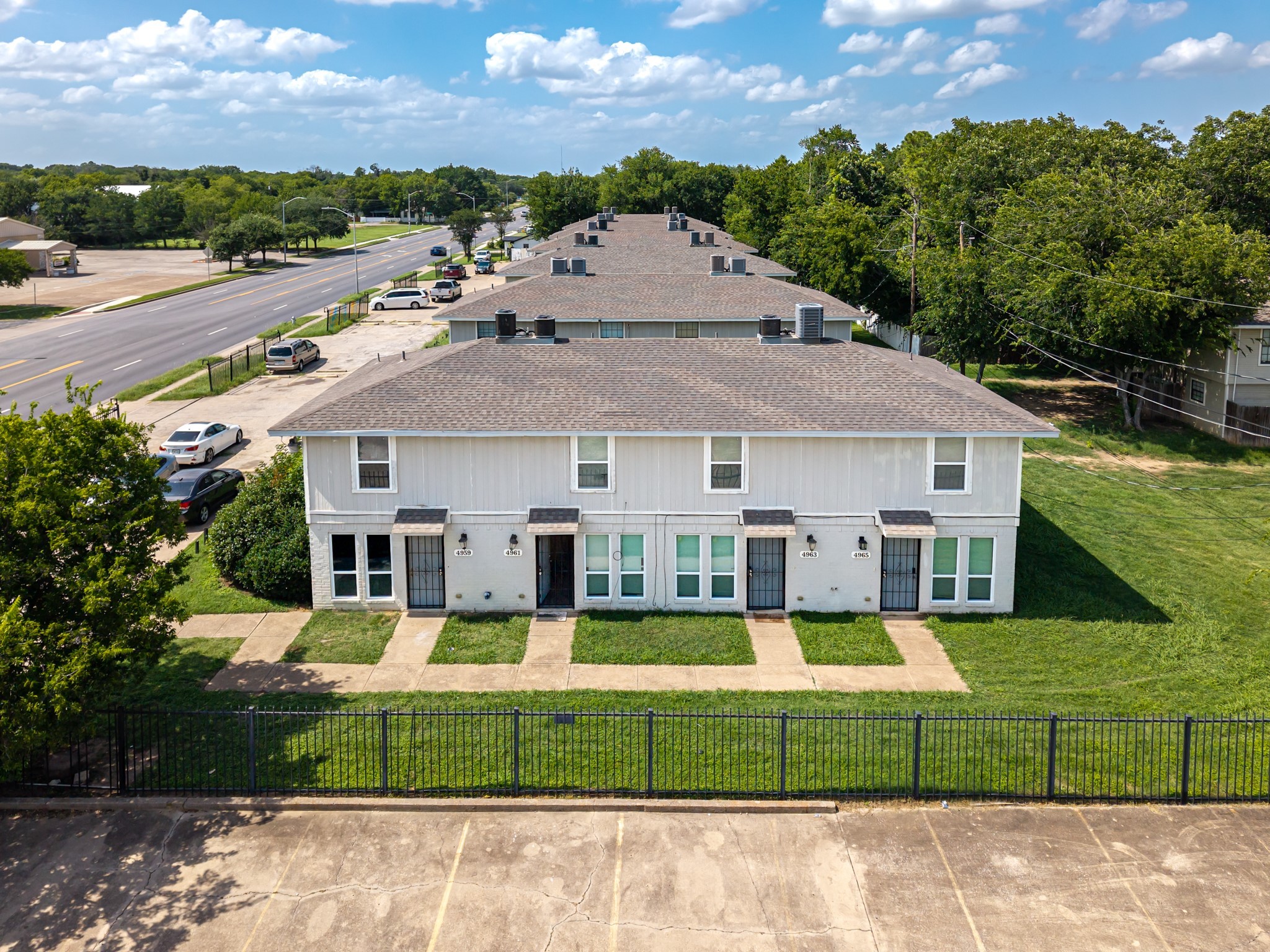 4917 Miller Avenue Fort Worth TX 76119