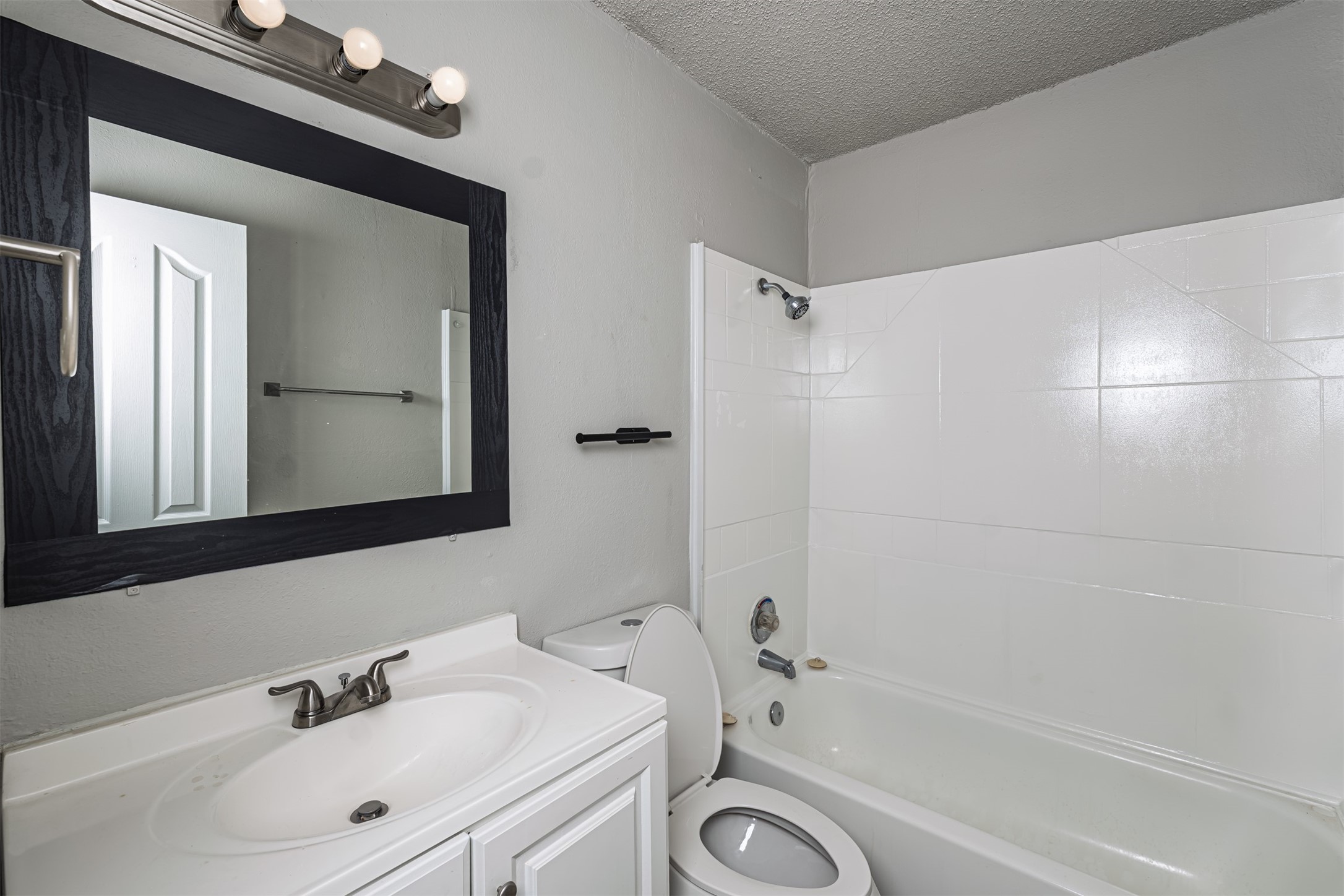 4917 Miller Avenue Fort Worth TX 76119