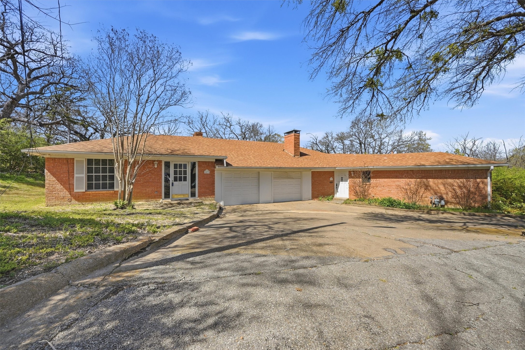 421 & 423 N Carl Street Sherman TX 75092
