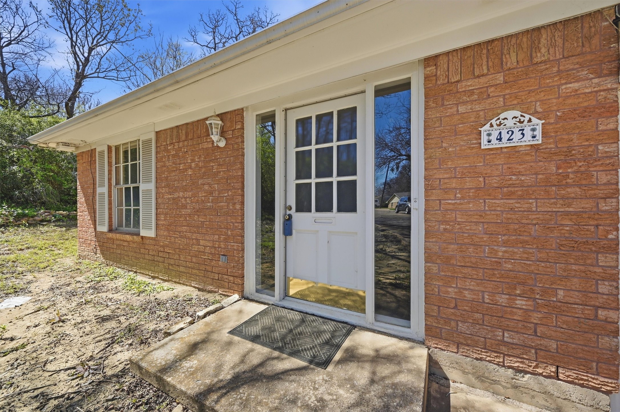 421 & 423 N Carl Street Sherman TX 75092