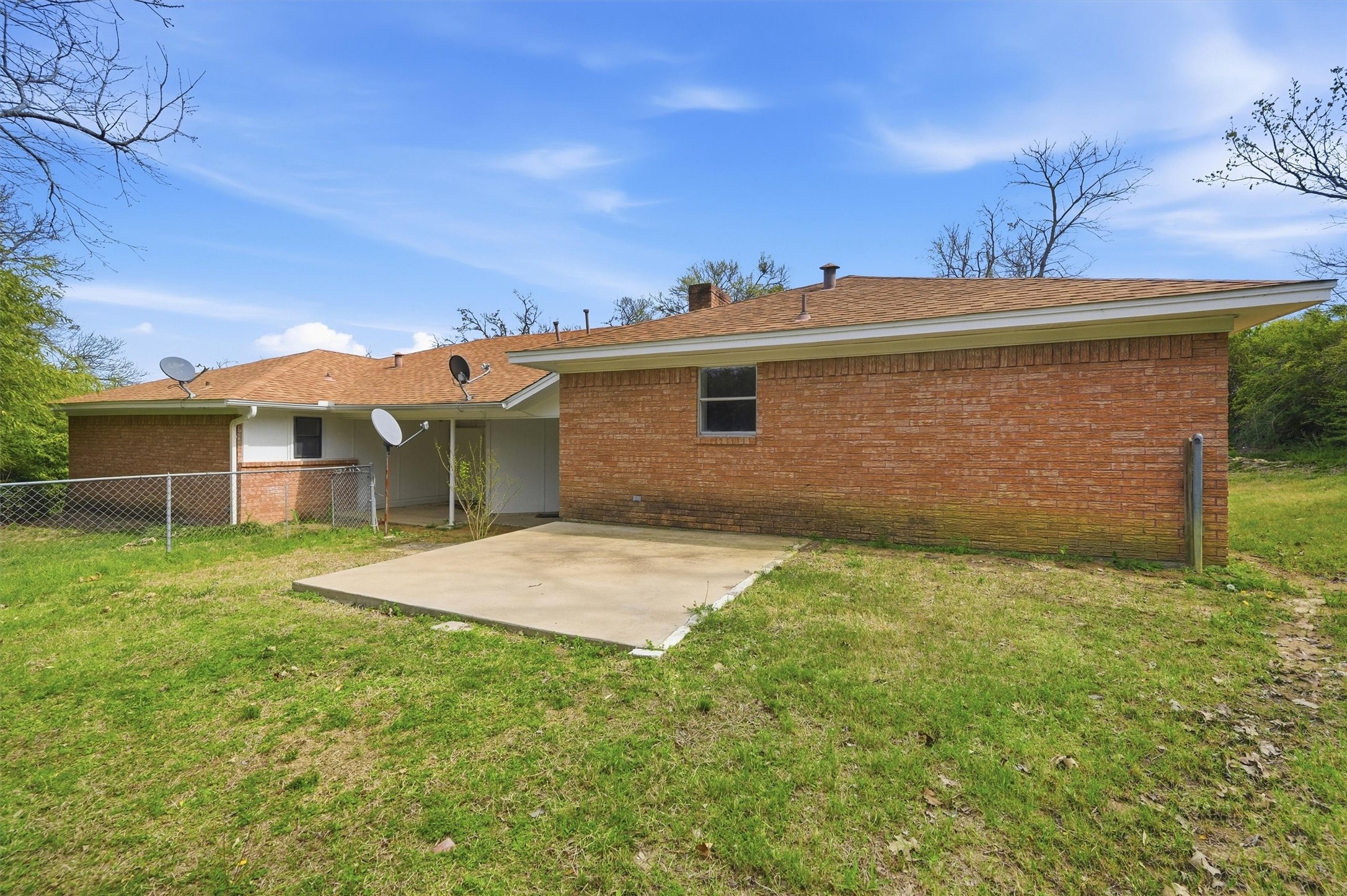 421 & 423 N Carl Street Sherman TX 75092