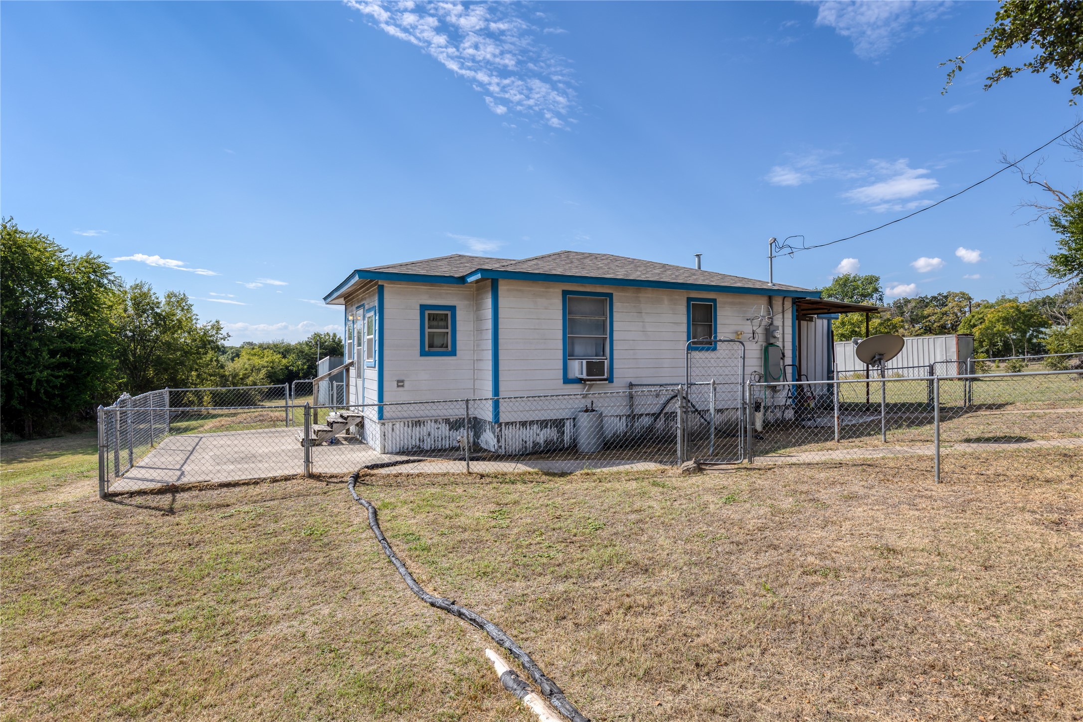 6473 W Highway 199 Springtown TX 76082