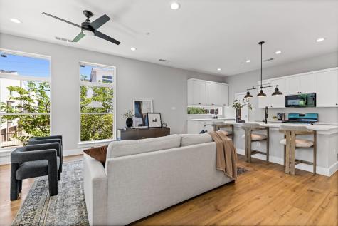 4707 Virginia Avenue Dallas TX 75204