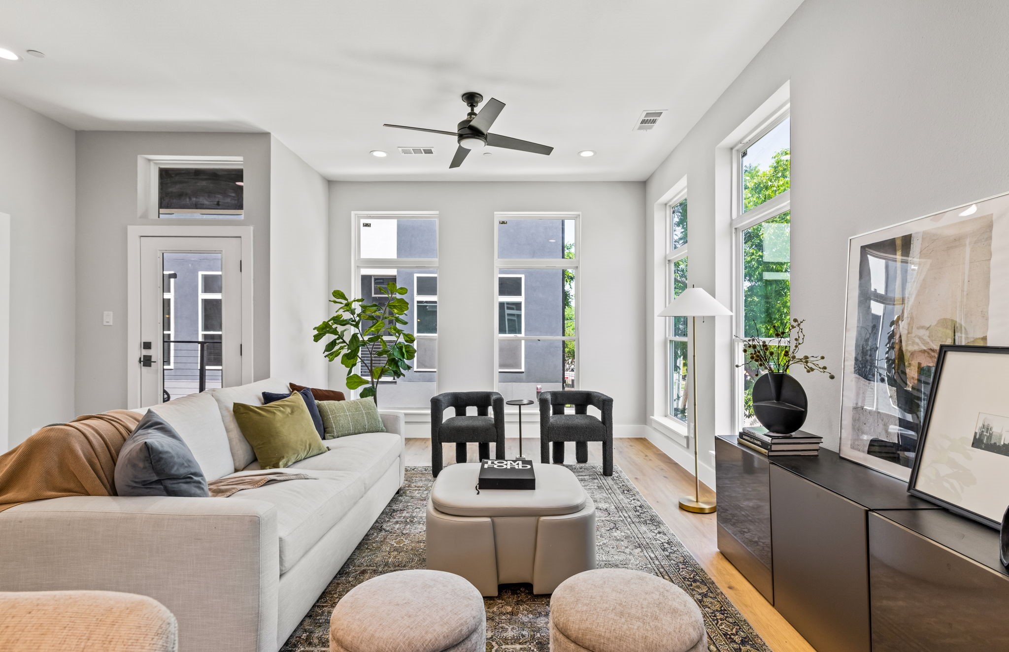 4707 Virginia Avenue Dallas TX 75204