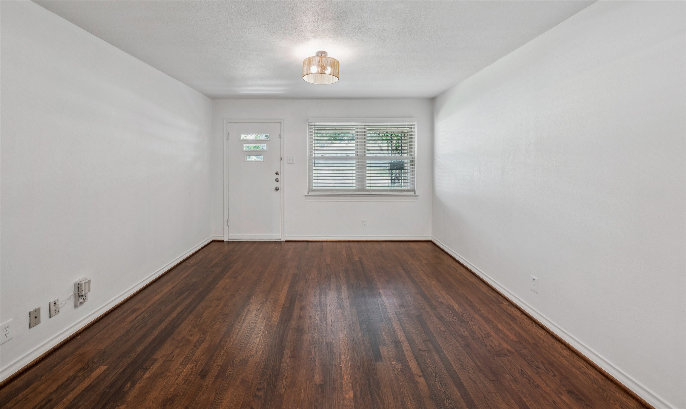 1804-1806 Mariposa Drive Dallas TX 75228