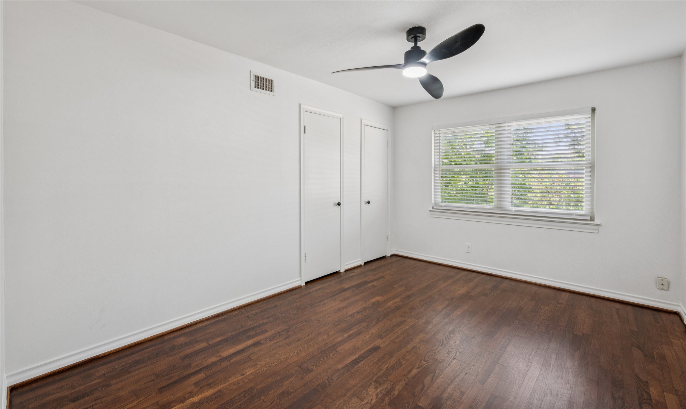 1804-1806 Mariposa Drive Dallas TX 75228