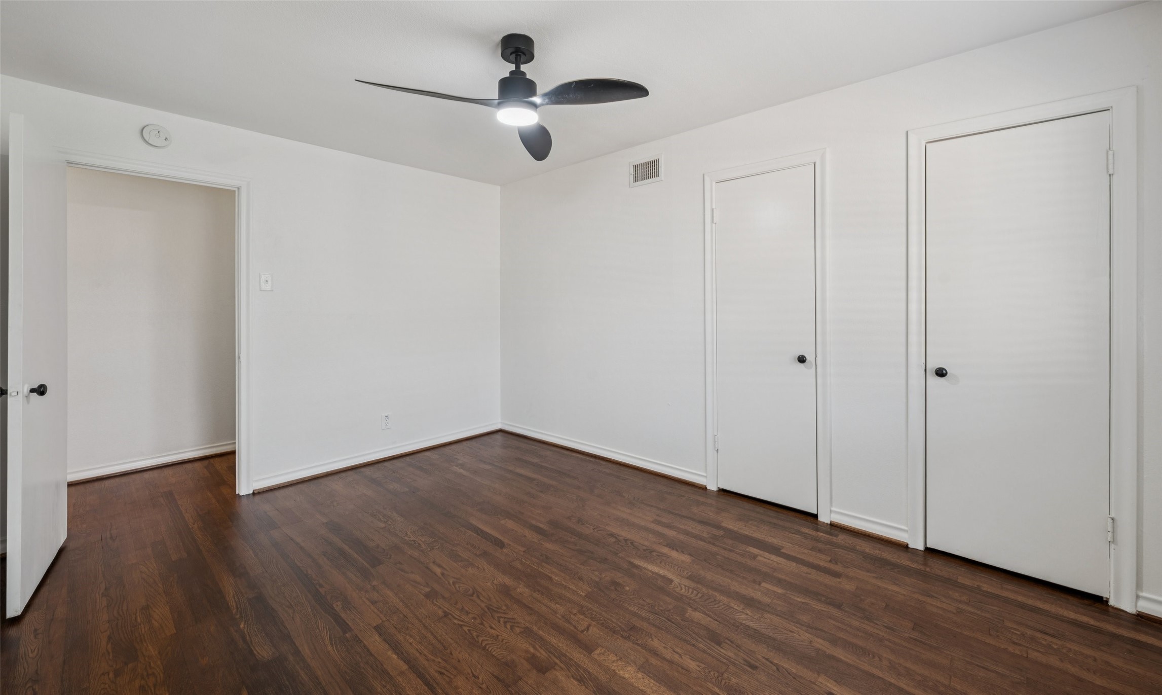 1804-1806 Mariposa Drive Dallas TX 75228