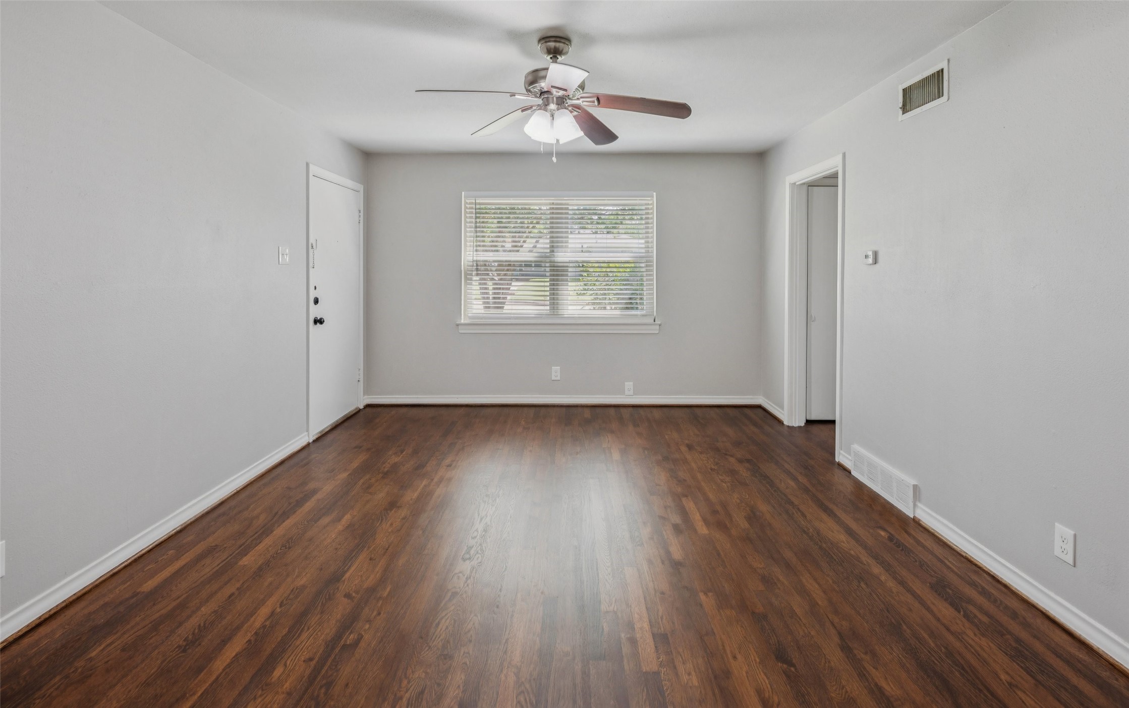 1804-1806 Mariposa Drive Dallas TX 75228