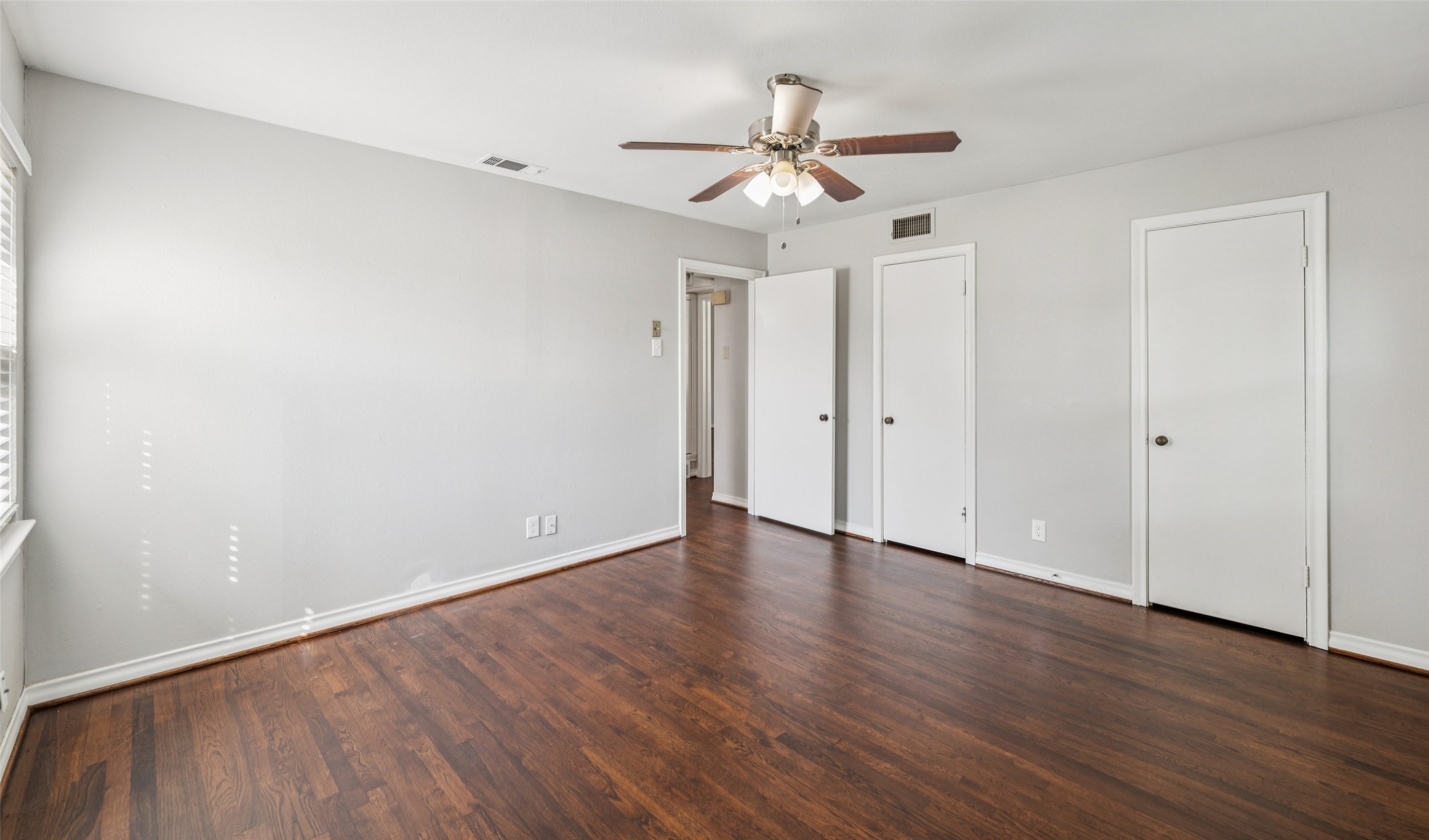1804-1806 Mariposa Drive Dallas TX 75228
