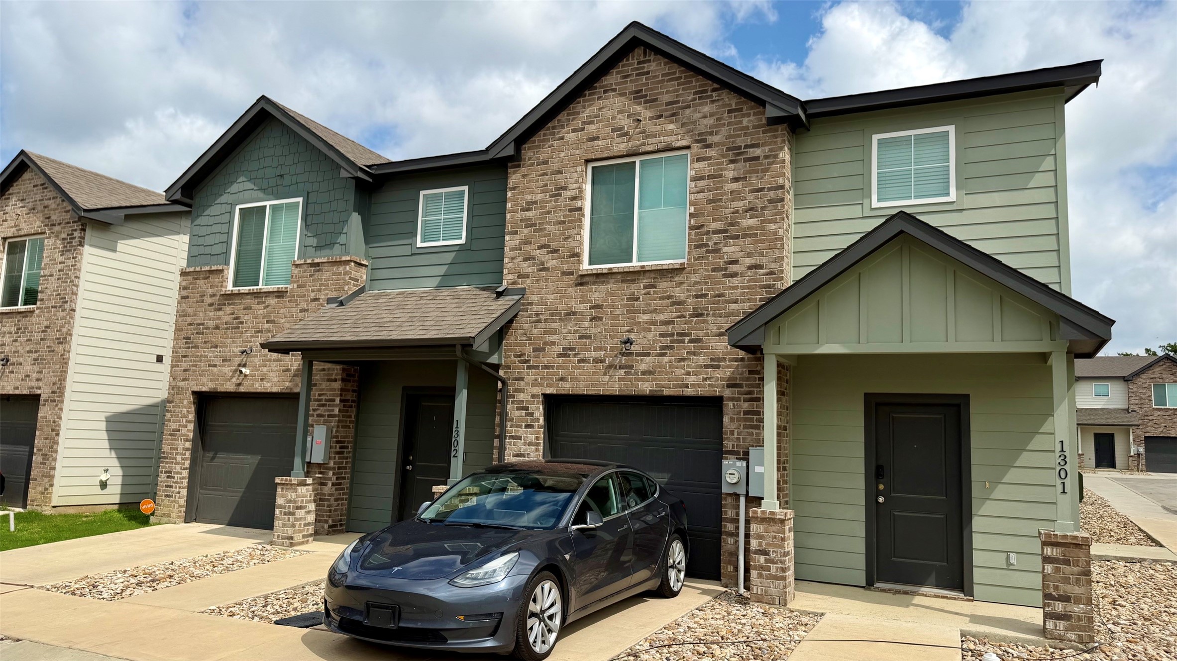 1301-1302 Boxwood Lane Forest Hill TX 76140