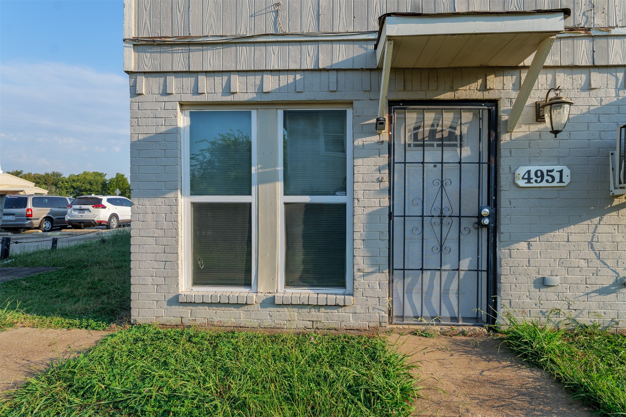 4951 Miller Avenue Fort Worth TX 76119