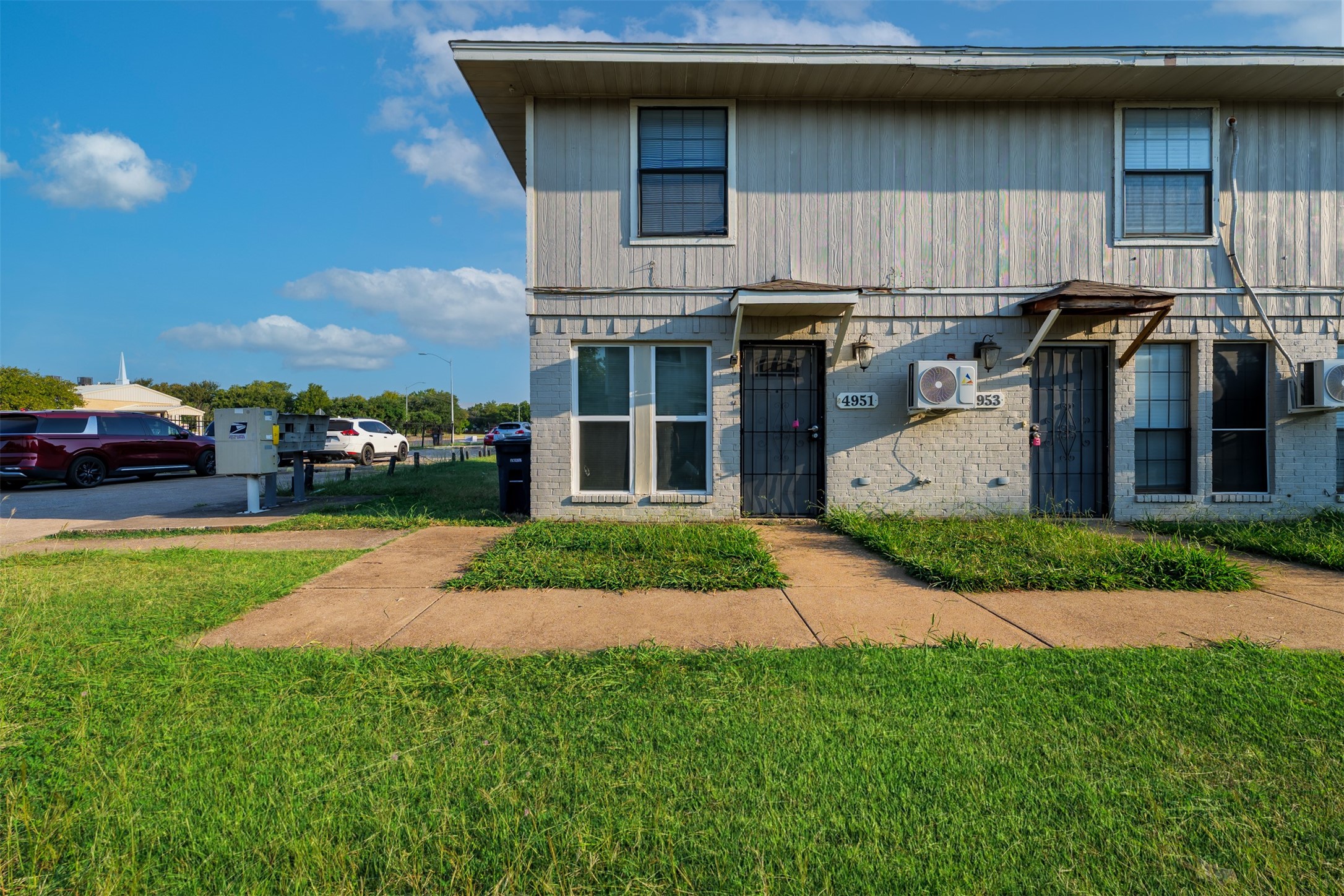 4951 Miller Avenue Fort Worth TX 76119