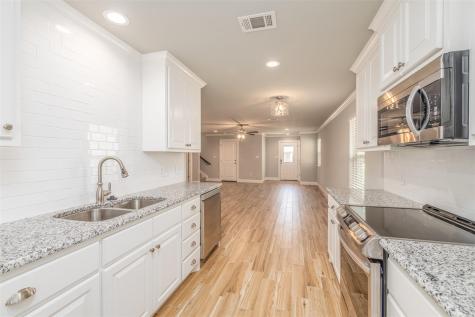 712 Rolling Terrace Circle Granbury TX 76049