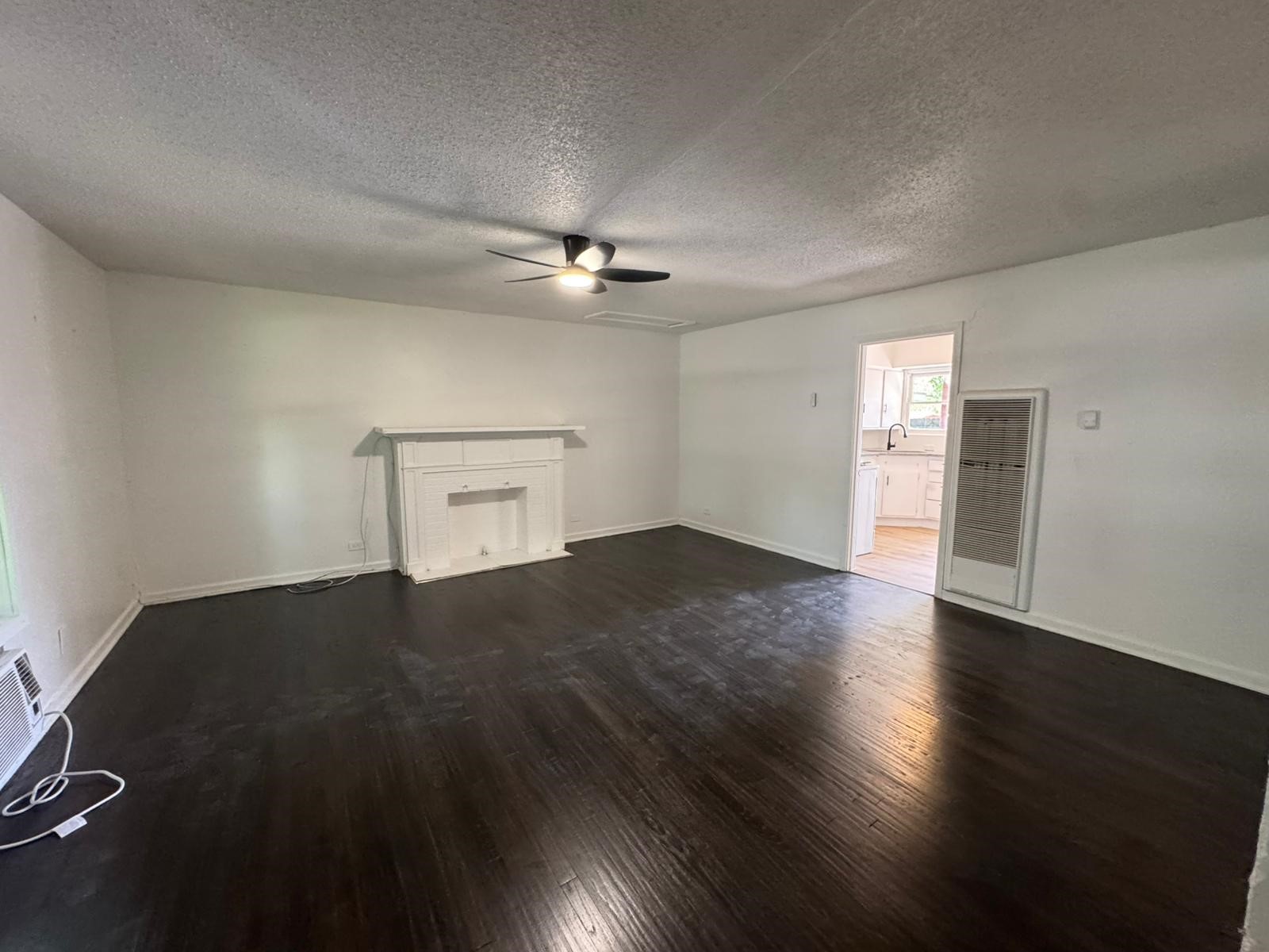 400 N Jefferson Street Kaufman TX 75142