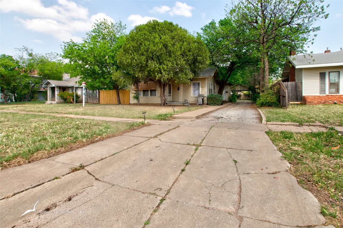 1133 Ross Avenue Abilene TX 79605