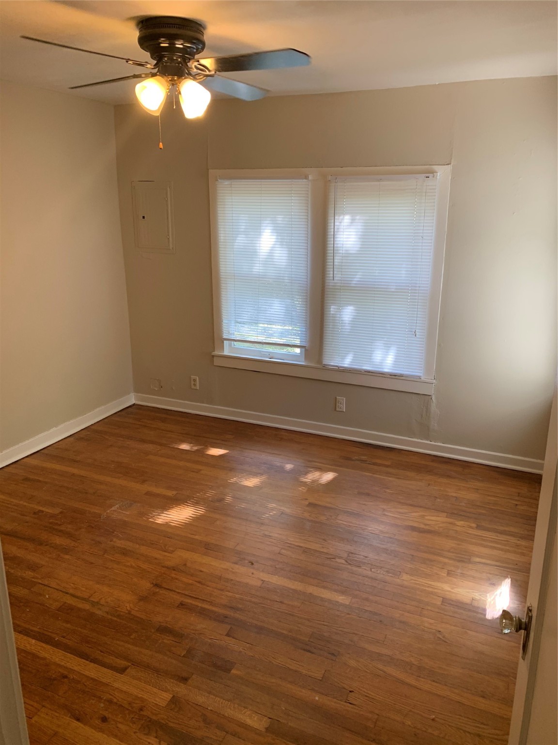 1801 Belle Place Fort Worth TX 76107