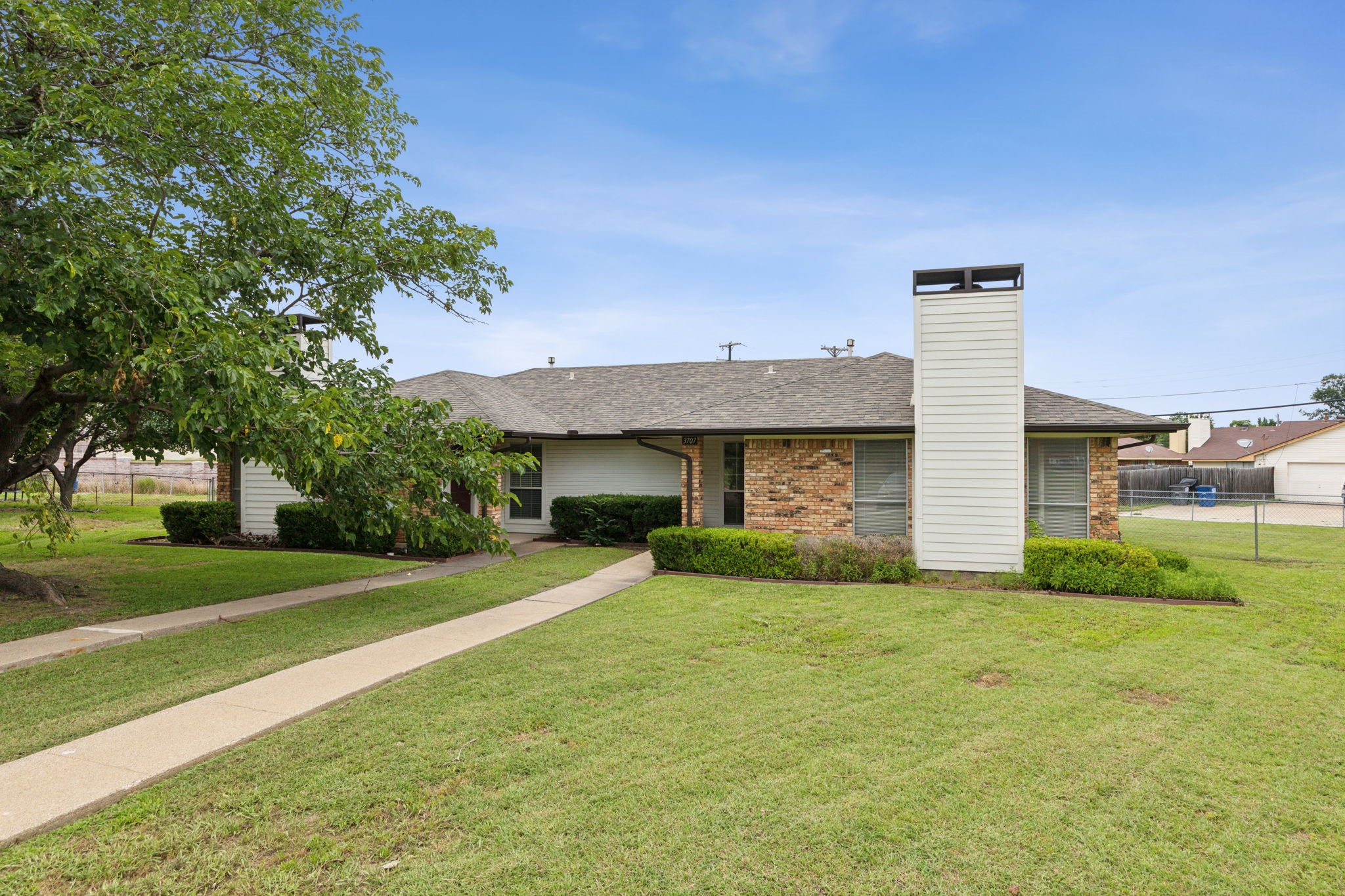 3707 Jewel Street Sachse TX 75048