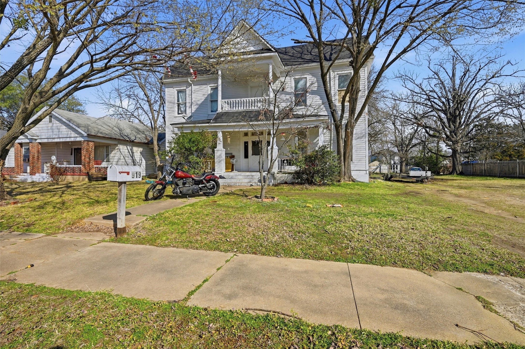 417 E Morton Street Denison TX 75021