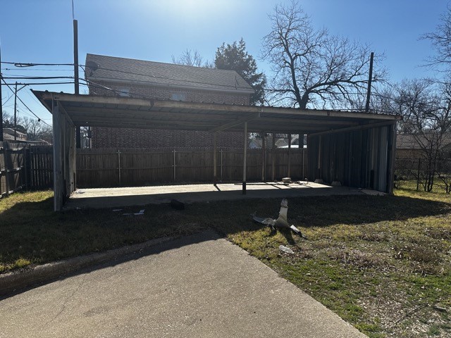 5118 Ash Lane Dallas TX 75223